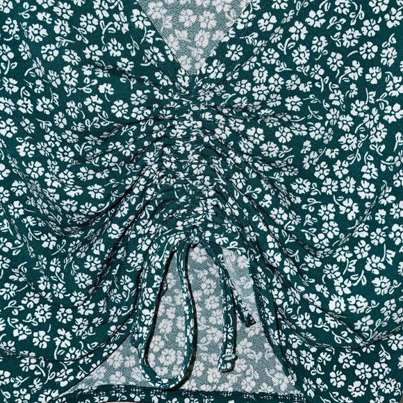 H&M Floral Pattern Top (Part of Set) Size M - Picture 2 of 4